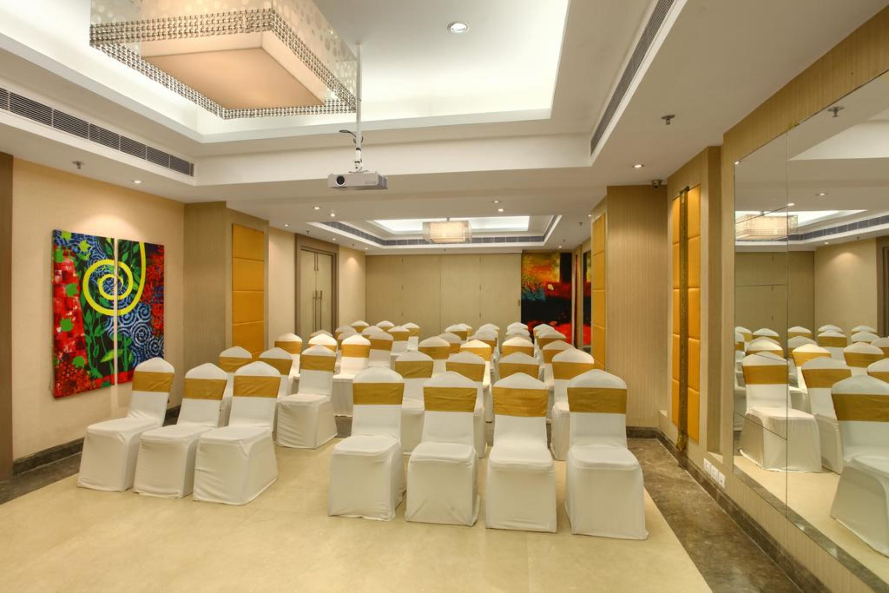 ניו דלהי The Ashtan Sarovar Portico מראה חיצוני תמונה