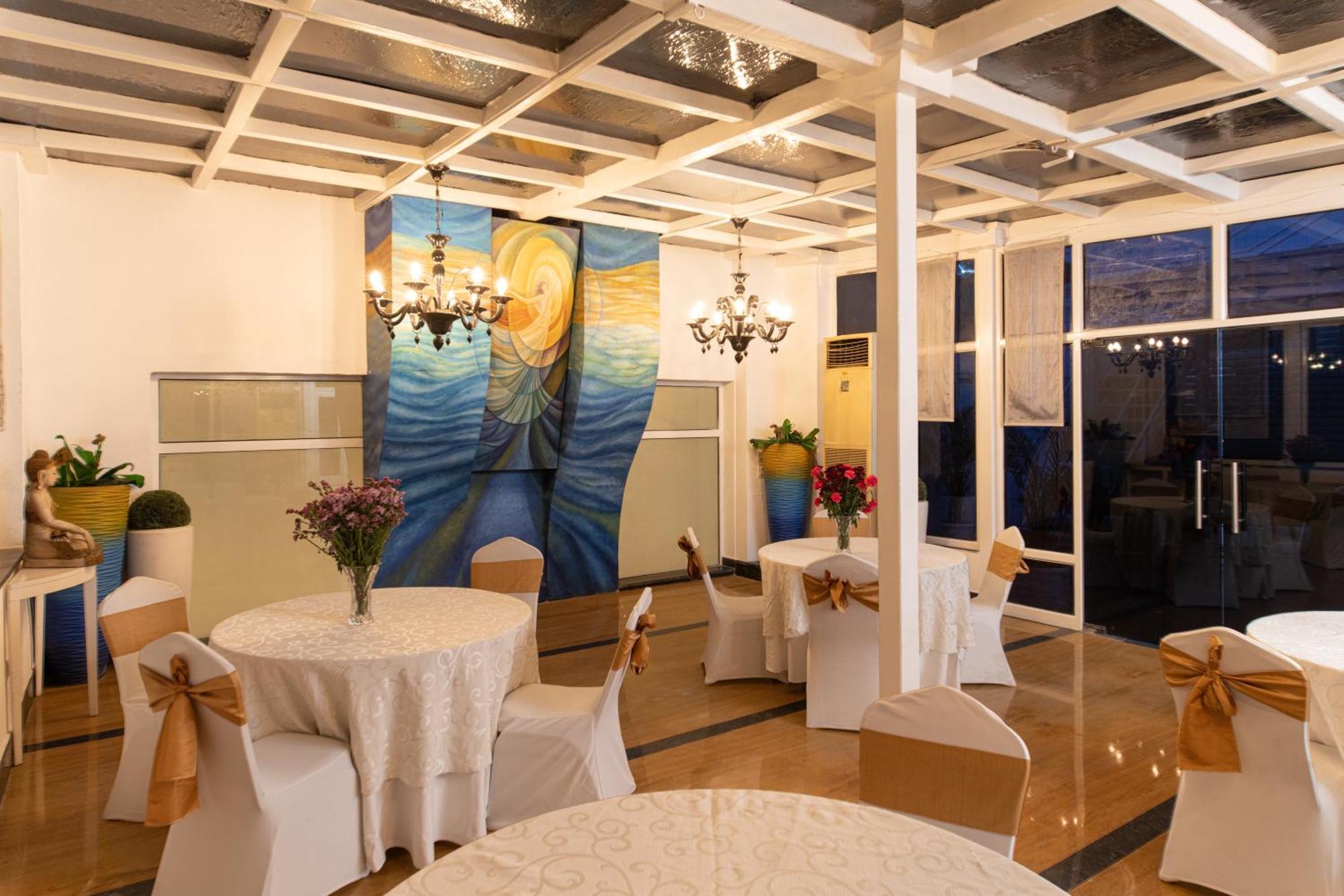 ניו דלהי The Ashtan Sarovar Portico מראה חיצוני תמונה